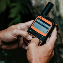 SPOT X 2−Way Satellite Messenger With Bluetooth -Camelbaked Store 0921209 spot x 2 way satellite messenger