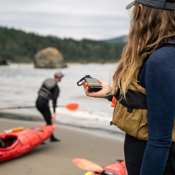 Spot Gen4 Satellite GPS Messenger -Camelbaked Store 1211241 gen4 satellite gps messenger