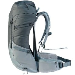 Deuter Futura 32 Hiking Backpack -Camelbaked Store 1246322 futura 32 hiking backpack graphite shale