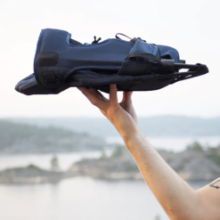 Minimeis G4 Child Shoulder Carrier -Camelbaked Store 1264918 minimeis g4 shoulder carrier black navy