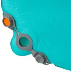 Sea To Summit Comfort Light Self Inflating Wmn's Sleeping Mat -Camelbaked Store 1266977 comfort light self inflating wmns sleeping mat