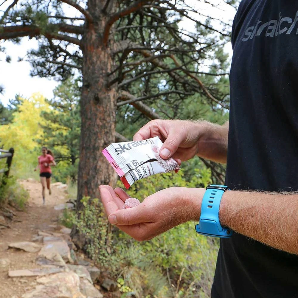 Skratch Labs Energy Chews Sport Fuel 50g Raspberry 8 Skratch Labs Energy Chews Sport Fuel 50g Raspberry - Image 6